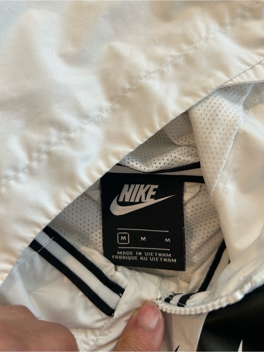 Nike Black and White Colorblock Hooded Jacket - Picture 5 of 5
